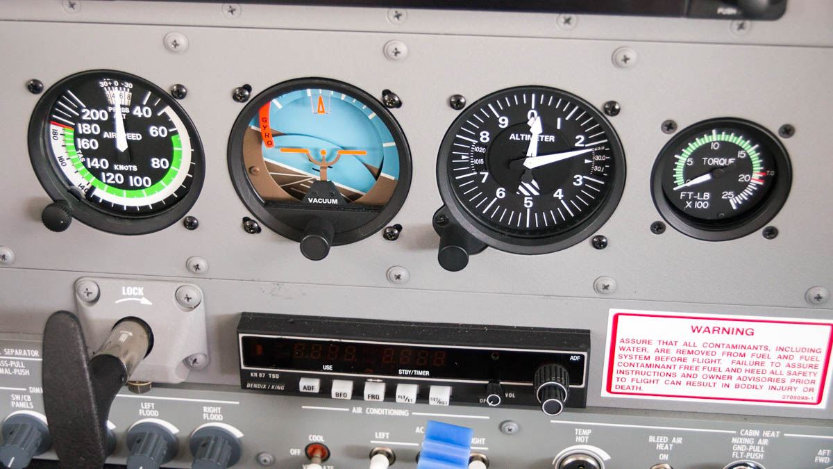 Cessna Caravan Review - Standby Flight Instruments