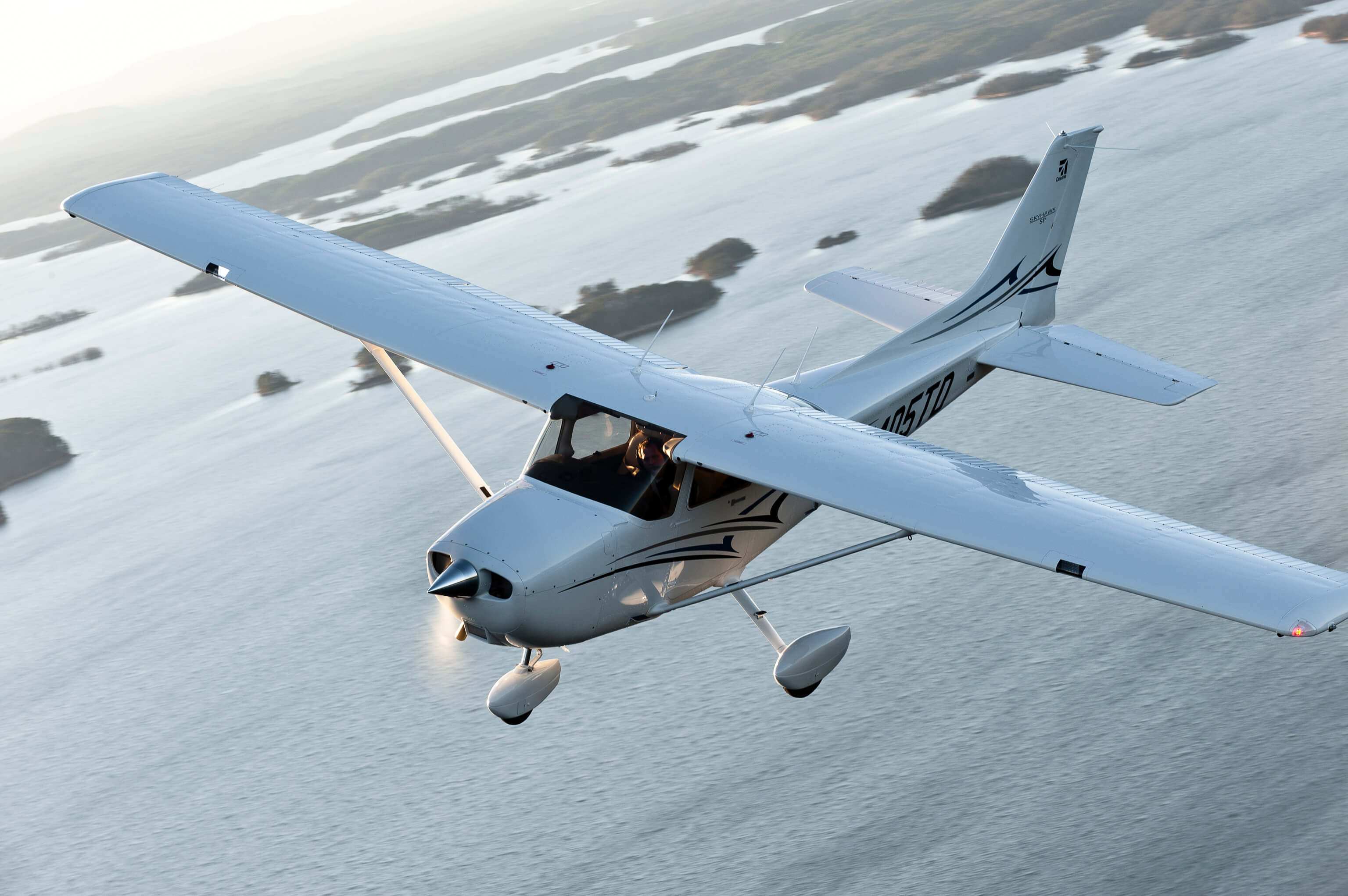 cessna-172-high-performance-aviation-llc