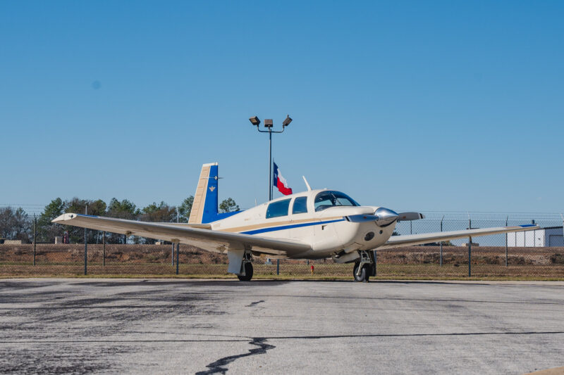 1979 Mooney M20J 201